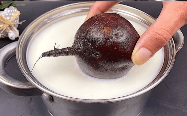 Trasforma le barbabietole in una bevanda deliziosamente nutriente con questa semplice ricetta