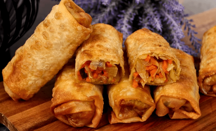 Involtini primavera di verdure fatti in casa con impasto fatto a mano