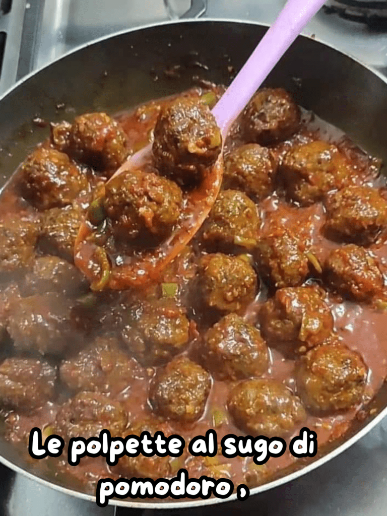 Polpette Morbide in Salsa di Pomodoro (senza forno)