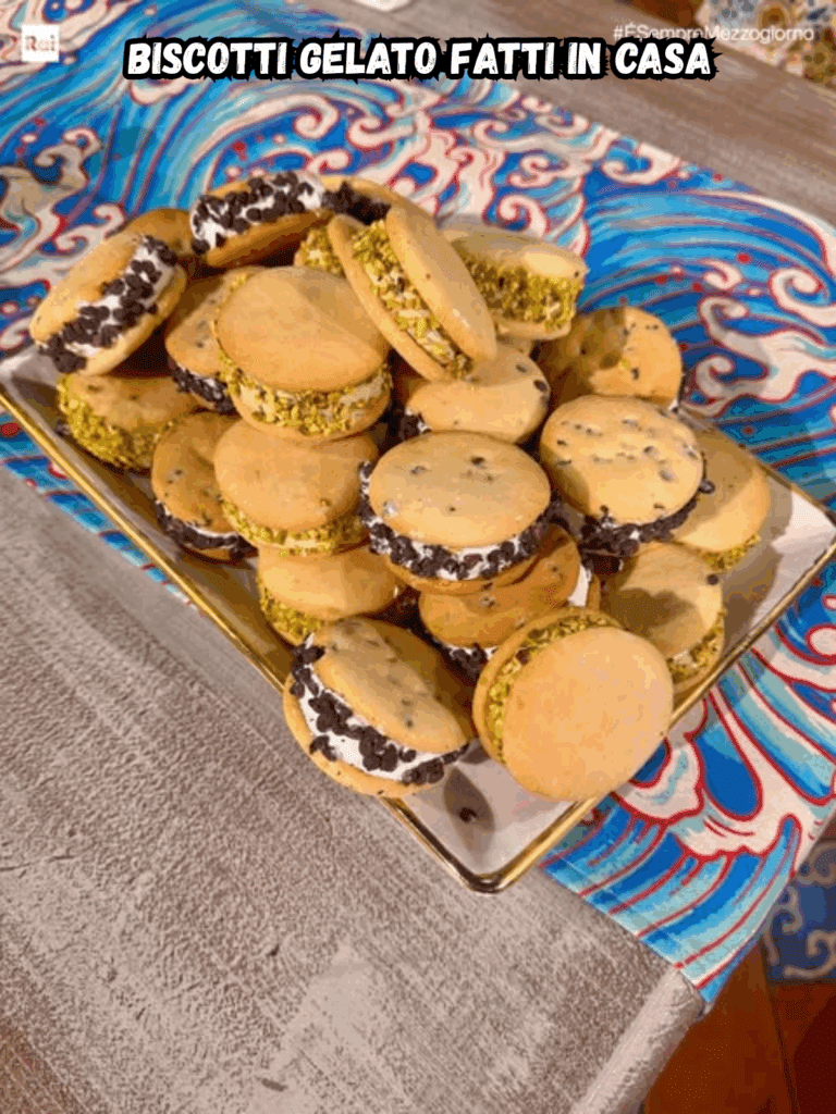 Biscotti gelato fatti in casa: la ricetta fresca e golosa di Natalia Cattelani